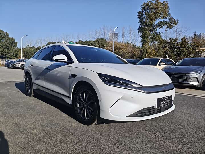 Фото 3 - BYD Qin L