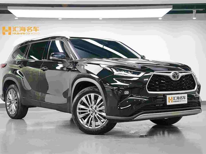 Фото 3 - Toyota Highlander