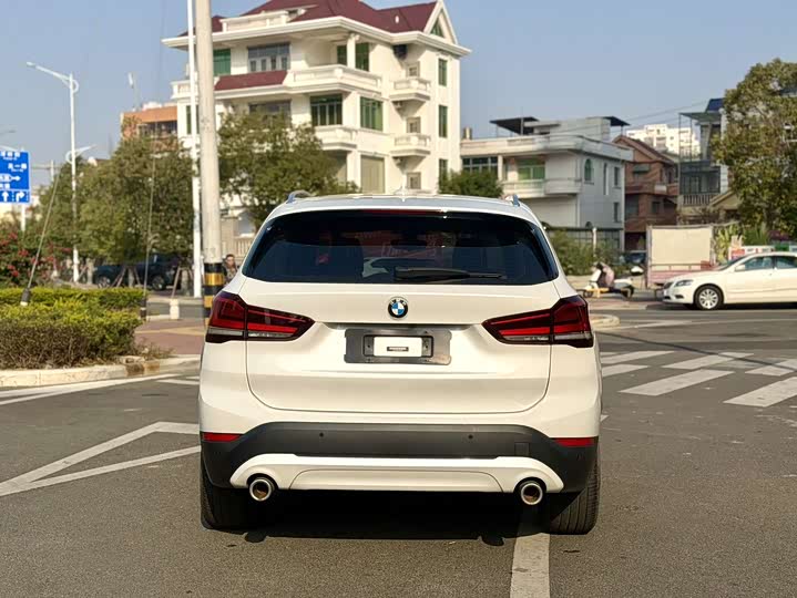 Фото 5 - BMW X1