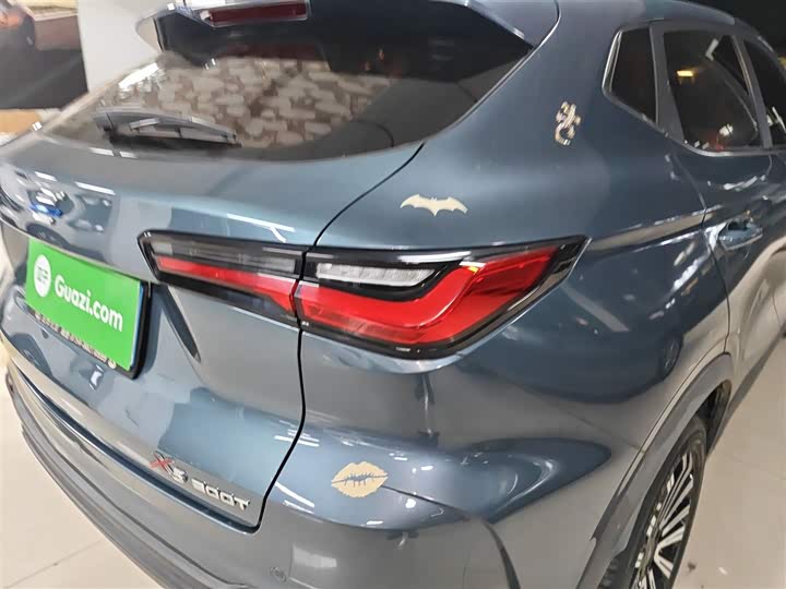 Фото 8 - Changan Oshan X5