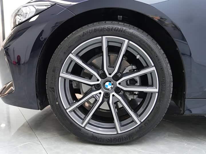 Фото 4 - BMW 3 Series