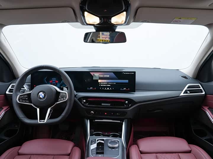 Фото 9 - BMW 3 Series