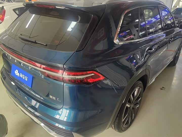 Фото 3 - Geely Monjaro