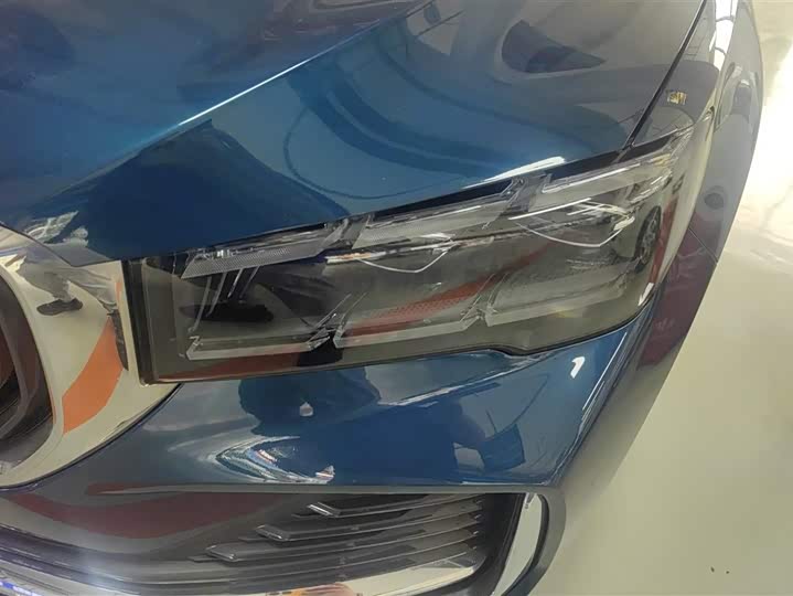 Фото 5 - Geely Monjaro