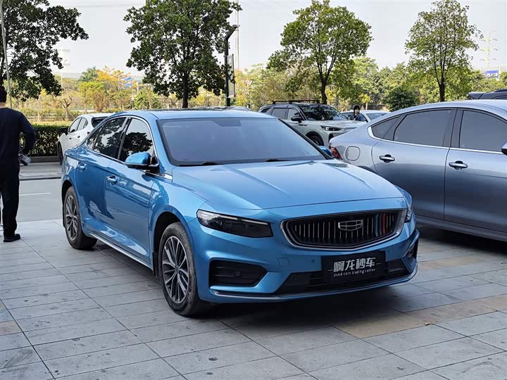 Фото 3 - Geely Preface