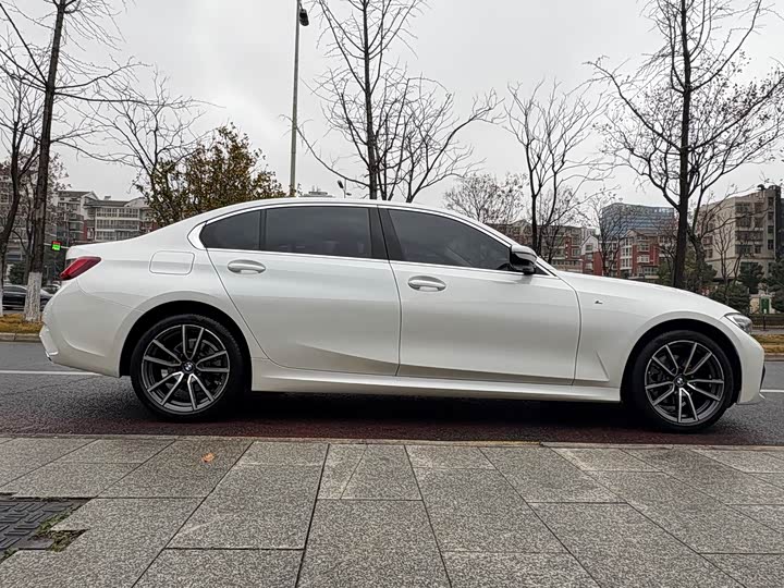 Фото 8 - BMW 3 Series