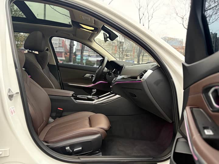 Фото 9 - BMW 3 Series