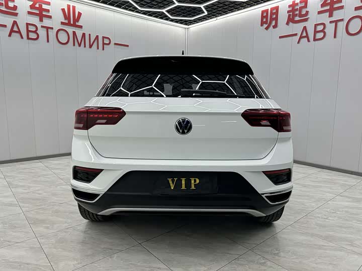 Фото 9 - Volkswagen T-Roc