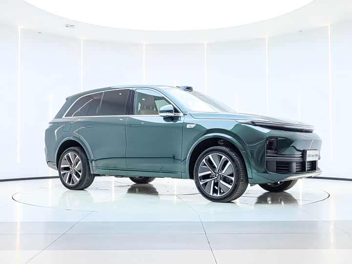 Фото 9 - LiXiang L8