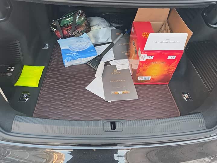 Фото 4 - Audi A8