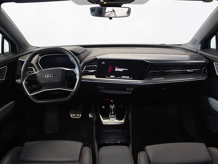 Фото 9 - Audi Q4 e-tron