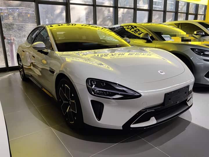 Фото 4 - Xiaomi SU7