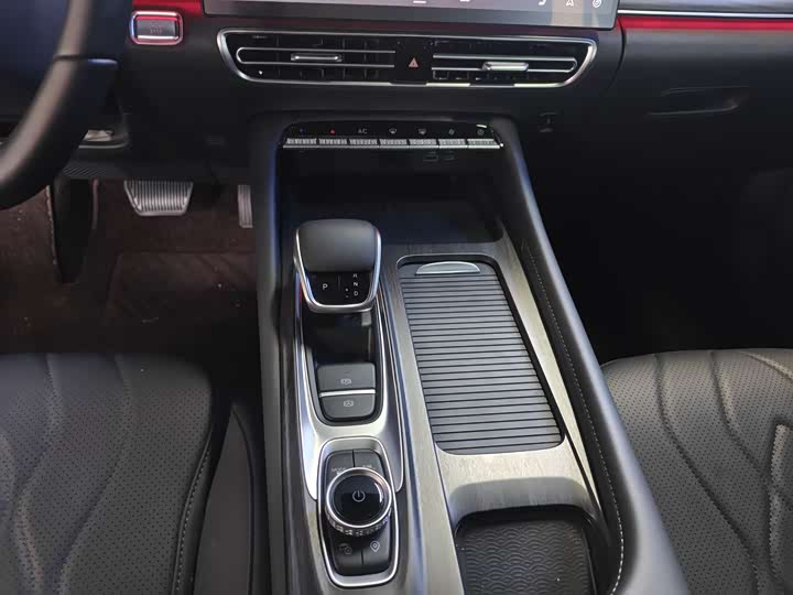 Фото 9 - Chery Arrizo 8