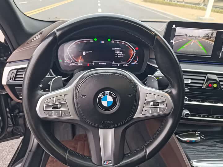 Фото 6 - BMW 5 Series