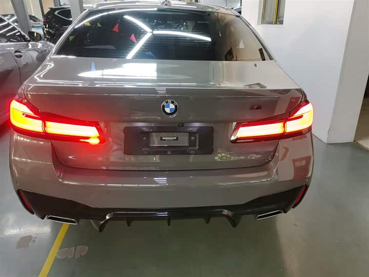 Фото 6 - BMW 5 Series
