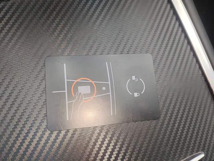 Фото 9 - Tesla Model Y