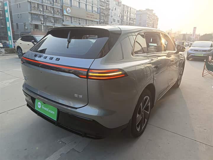 Фото 7 - Exeed Sterra ET