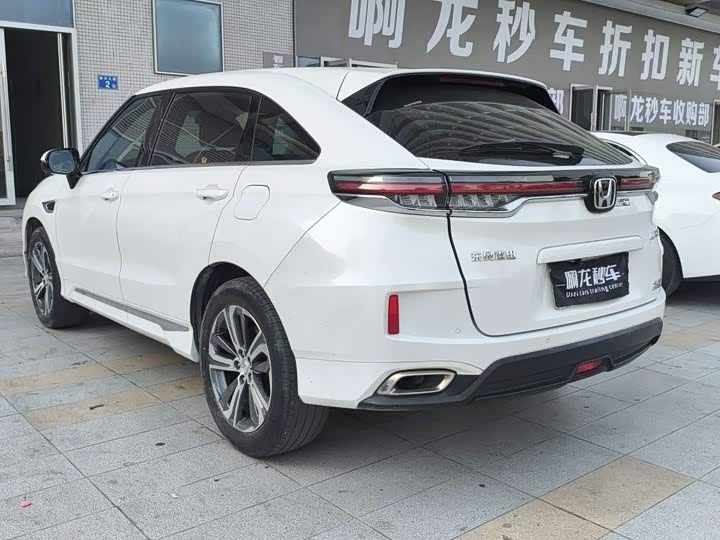 Фото 9 - Honda UR-V