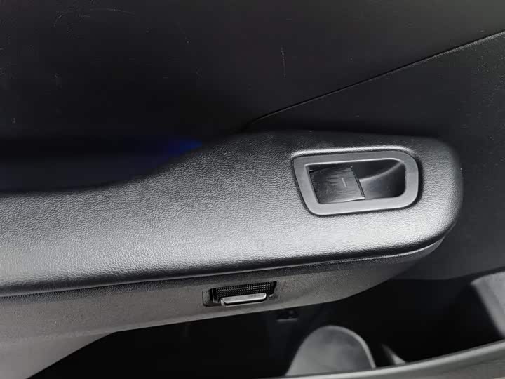 Фото 9 - Toyota bZ3