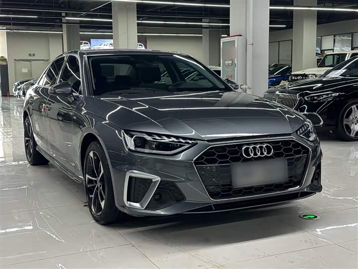 Фото 7 - Audi A4L