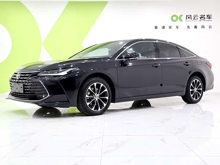 Фото 1 - Toyota Avalon