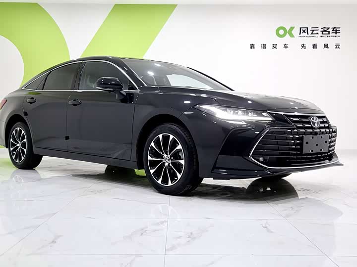 Фото 3 - Toyota Avalon