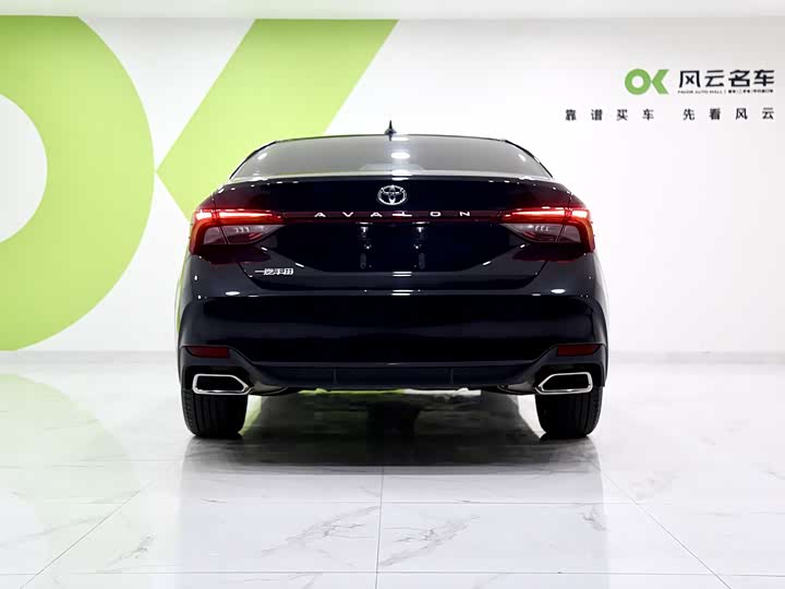 Фото 5 - Toyota Avalon