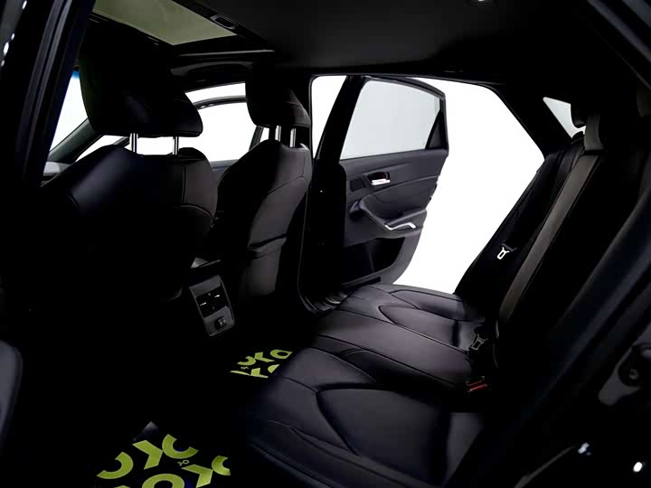 Фото 9 - Toyota Avalon