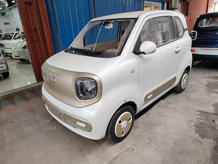 Фото 2 - Bestune Pony