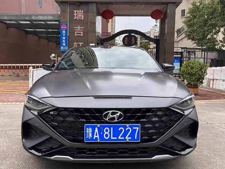 Фото 2 - Hyundai Lafesta