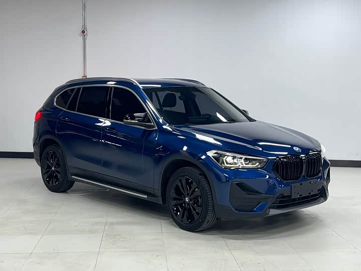 Фото 7 - BMW X1