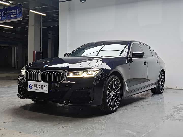 Фото 2 - BMW 5 Series