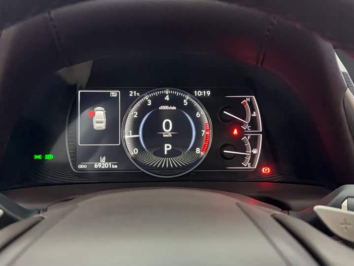 Фото 4 - Lexus ES