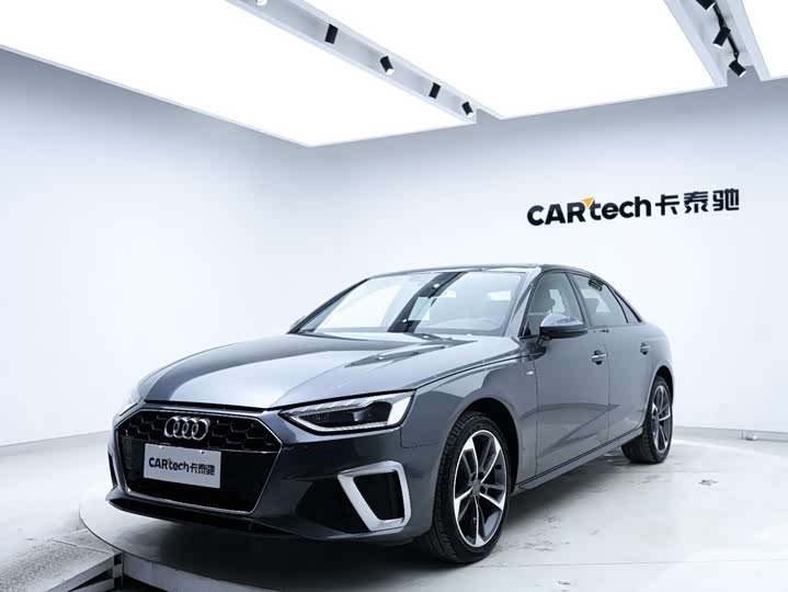 Фото 1 - Audi A4L