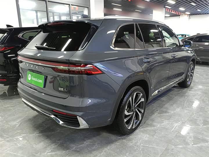 Фото 7 - Geely Monjaro