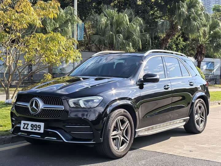 Фото 1 - Mercedes-Benz GLE-Class