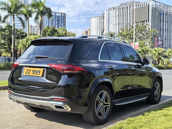 Фото 9 - Mercedes-Benz GLE-Class