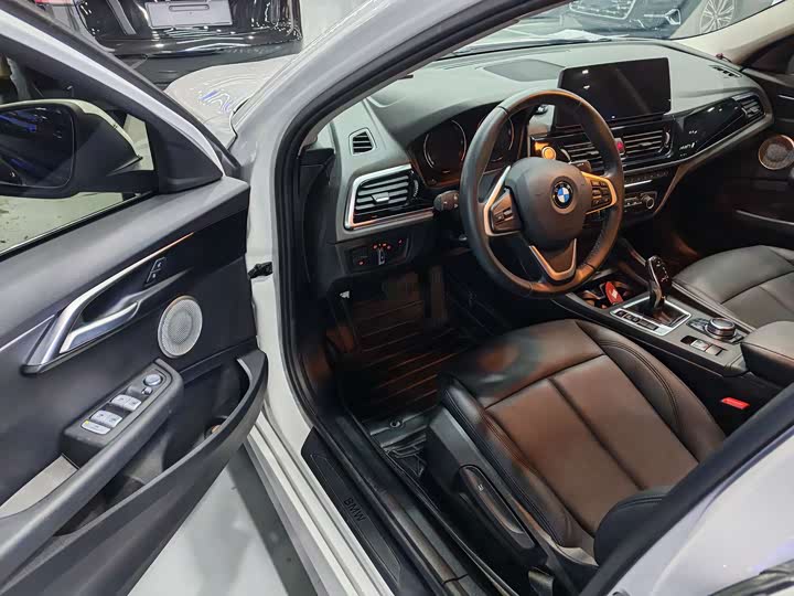 Фото 5 - BMW 1 Series