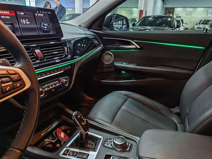 Фото 6 - BMW 1 Series