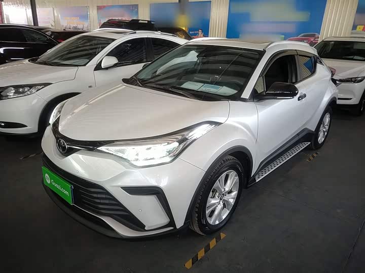 Фото 2 - Toyota Izoa