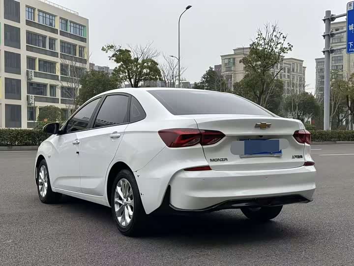 Фото 4 - Chevrolet Monza