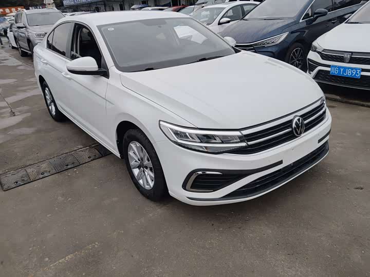 Фото 3 - Volkswagen Bora