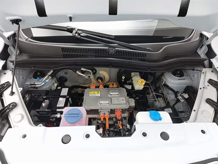 Фото 6 - Leapmotor T03