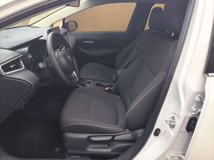 Фото 3 - Toyota Allion