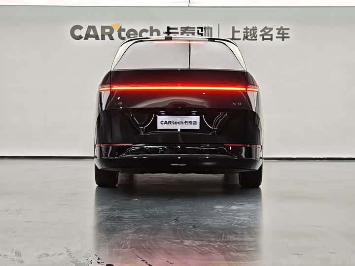 Фото 6 - XPeng X9