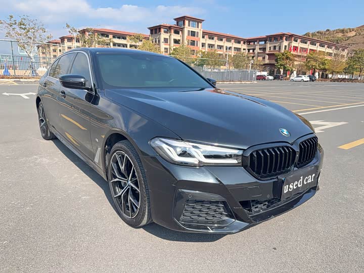 Фото 2 - BMW 5 Series
