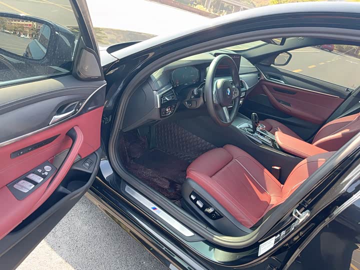 Фото 4 - BMW 5 Series