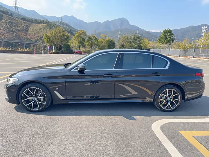 Фото 7 - BMW 5 Series