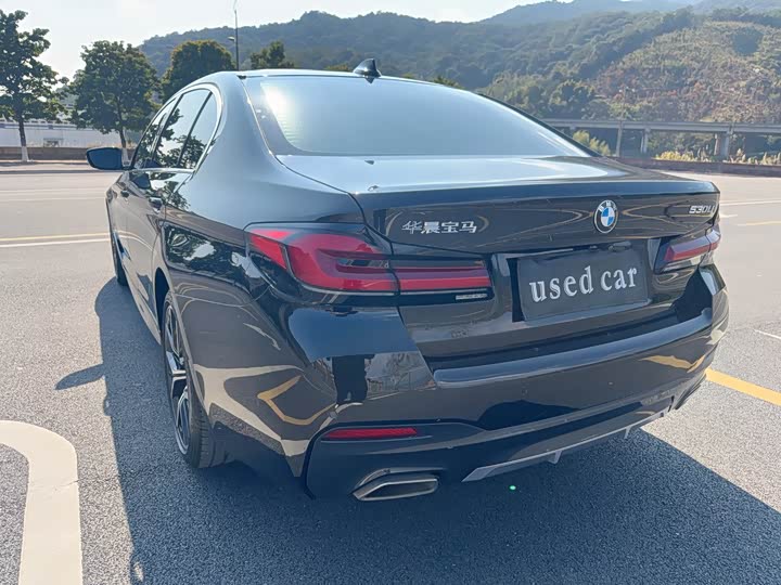 Фото 9 - BMW 5 Series