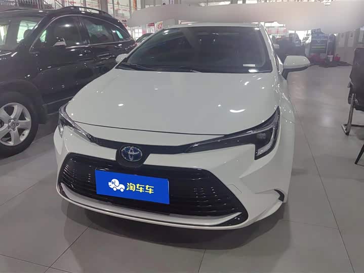 Фото 2 - Toyota Levin